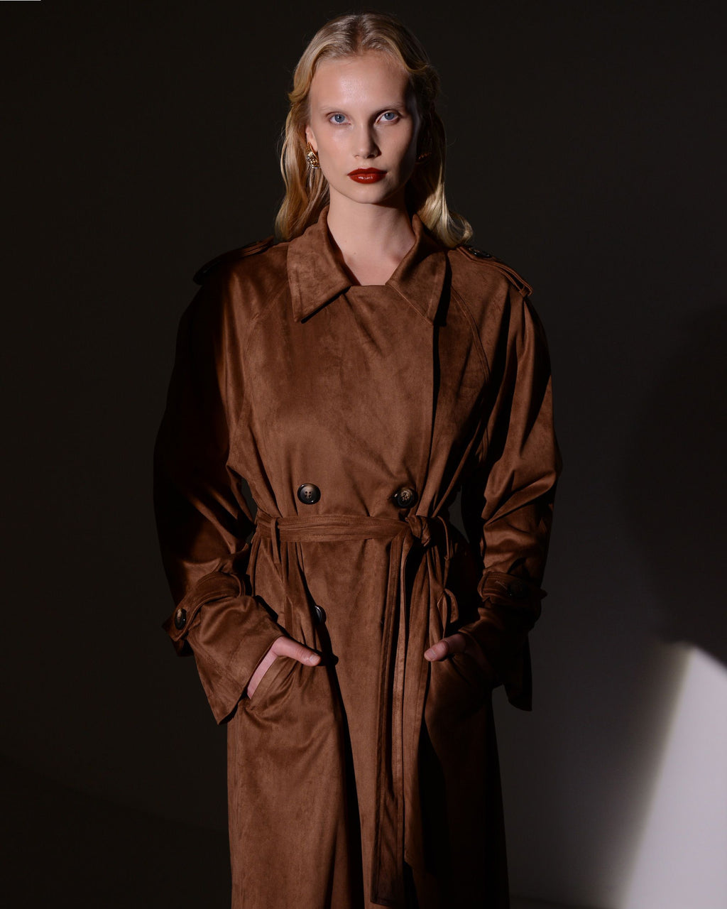 NOIR TRENCH COAT BROWN SUEDE