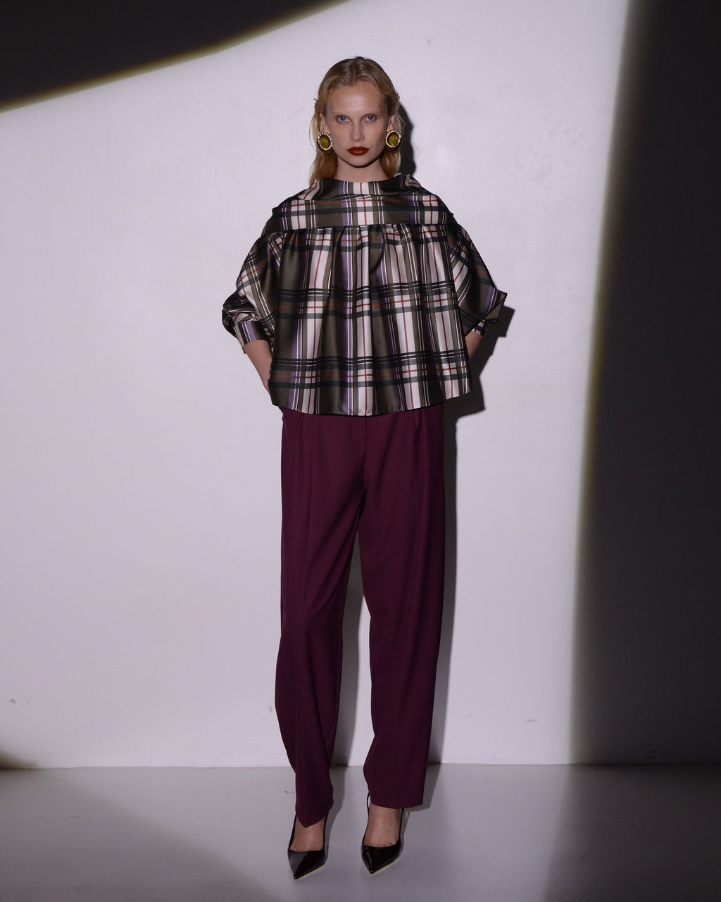 CURVED PANTS BURGUNDY